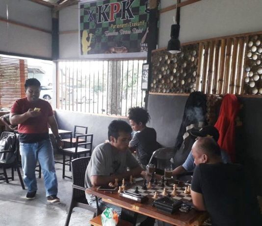 Warkop Pertama xKPK, Nuansanya Tak Segarang ‘Brandingnya’