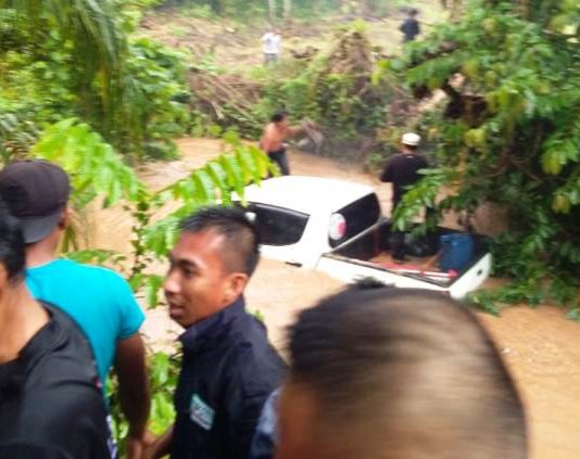 Hj. Arsanti Aras Tammauni Selamat dari Hanyut Terseret Banjir