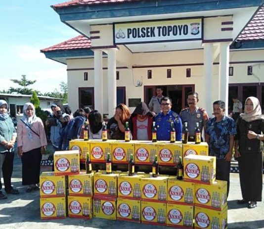 35 Dos Miras Bir ANKER dan 3 Ladies Diamankan di Polsek Topoyo