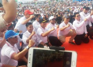 MRSF 2019, Ribuan Masyarakat Mamuju Padati Anjungan Pantai Manakarra