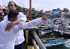 Nelayan Balikpapan Sambut Kedatangan Capres #01 Jokowi di Festival Bakar Ikan
