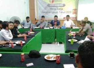 Elmansyah: Kuku Para Petugas KPPS Dipotong
