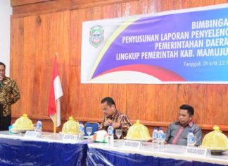 Ramlie Shalawat Membuka Kegiatan Bimtek Penyusunan LPPD Pemkab Mateng