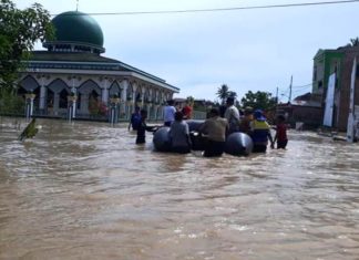 Mamuju Dilanda Banjir Saat Bupati Sedang Dinas di Yogyakarta