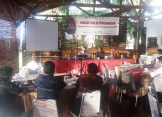 Bawaslu Sulbar Gelar Diskusi Publik Tentang Pengawasan