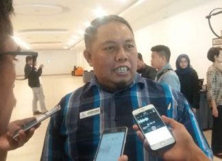 Dialog Publik AJI Kota Mandar, Lukman Umar: Pengaduan ke Ombudsman Lebih Banyak Masalah Penanganan Kesehatan