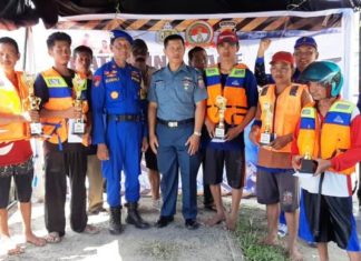 Lomba Perahu Katinting Warnai HUT Bhayangkara ke-73