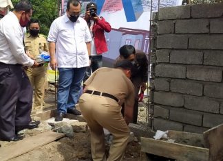 Membara di Kabupaten Sawit, Pokok Tiang Penopang Keluarga Idaman