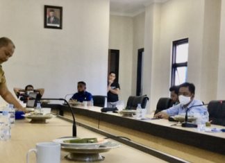 Dewan Pertanyakan Harga Jual Gedung Lama DPRD Mamuju Hanya 60 Juta