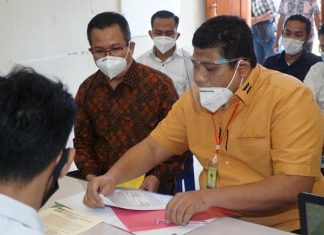Kumpulkan 40 Alat Bukti, Tim Hukum Tina-Ado Laporkan Petahana