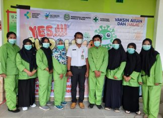 Vaksinasi Bagi Lansia di PKM Polo Comba, Pangale