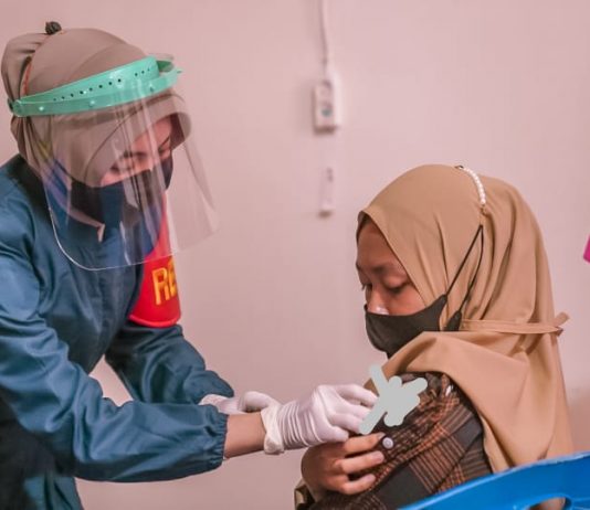 Jelang Hari Bhayangkara ke-75, Polres Mateng Lakukan Vaksinasi Massal