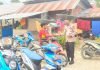 Cegah Penyebaran Covid-19, Polsek Sumarorong Rutin Bagi Masker Secara Gratis