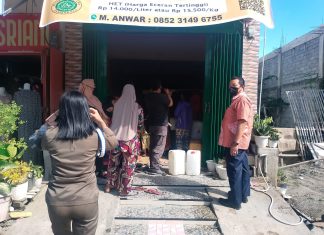 Pasangkayu Kirim 36 Ton Minyak Goreng Curah ke Topoyo