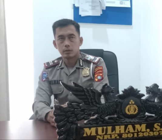 Patuhi Aturan Lalu Lintas Saat Berkendara di Jalan