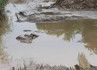 Gertak Nirwan, Jalan Penghubung Dua Desa di Topoyo Diperbaiki