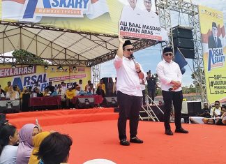 Ada Atribut Demokrat Saat Deklarasi A2 Usungan Golkar di Mateng