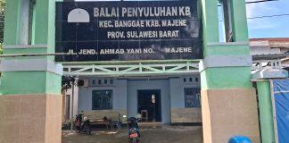 Balai Penyuluhan KB: Rp285 Juta Hanya Tangga, Cat dan Sebar Semen Tutupi Saluran Air