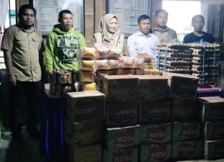 Partai Gerindra Kabupaten Mamasa Beri Bantuan untuk Korban Banjir di Aralle